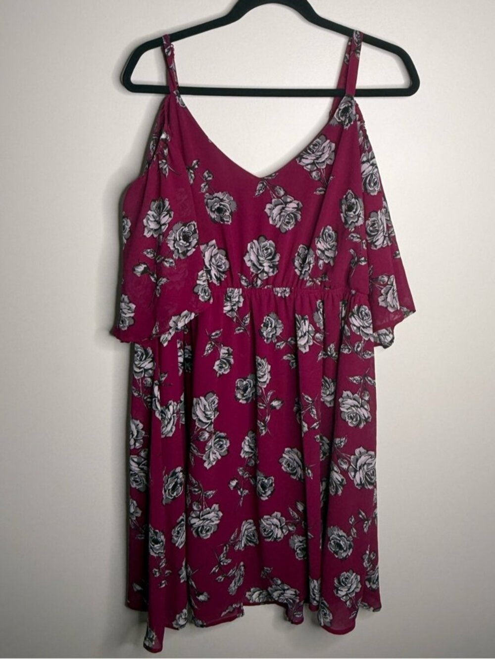 torrid Magenta Floral Cold-Shoulder Dress size 2x